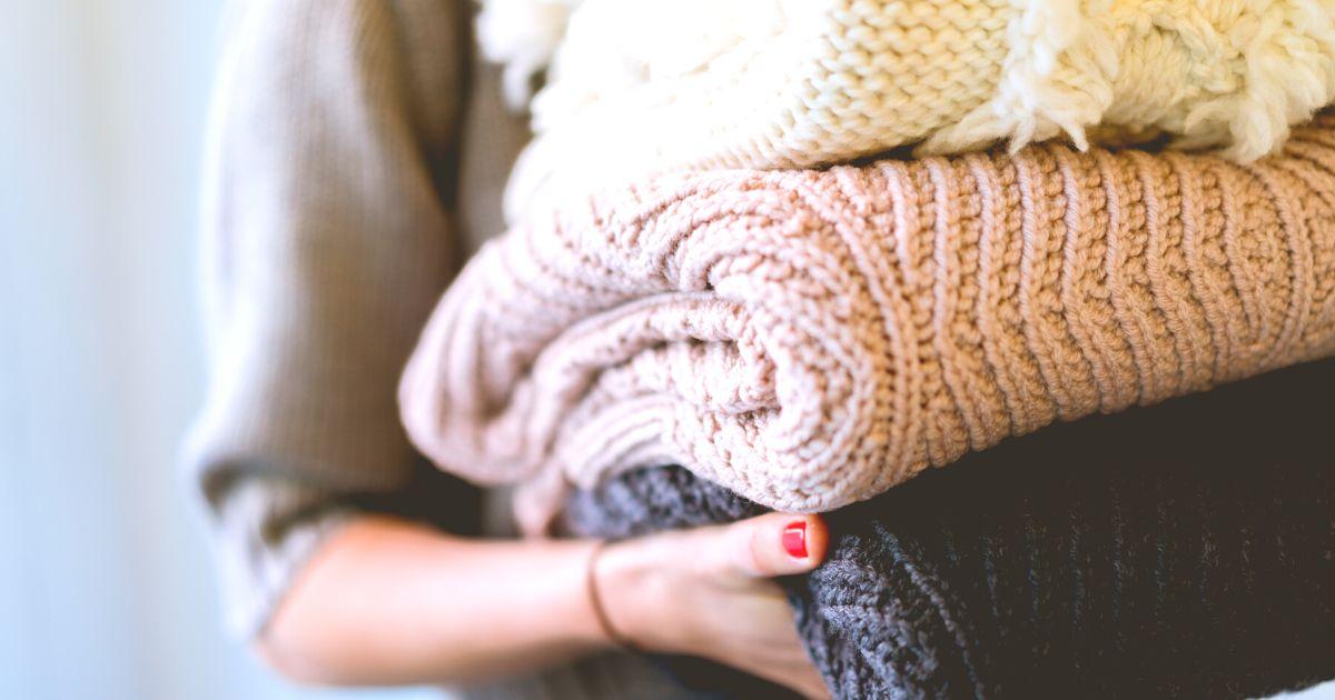Esempio di capsule wardrobe: costruiamo un armadio capsula